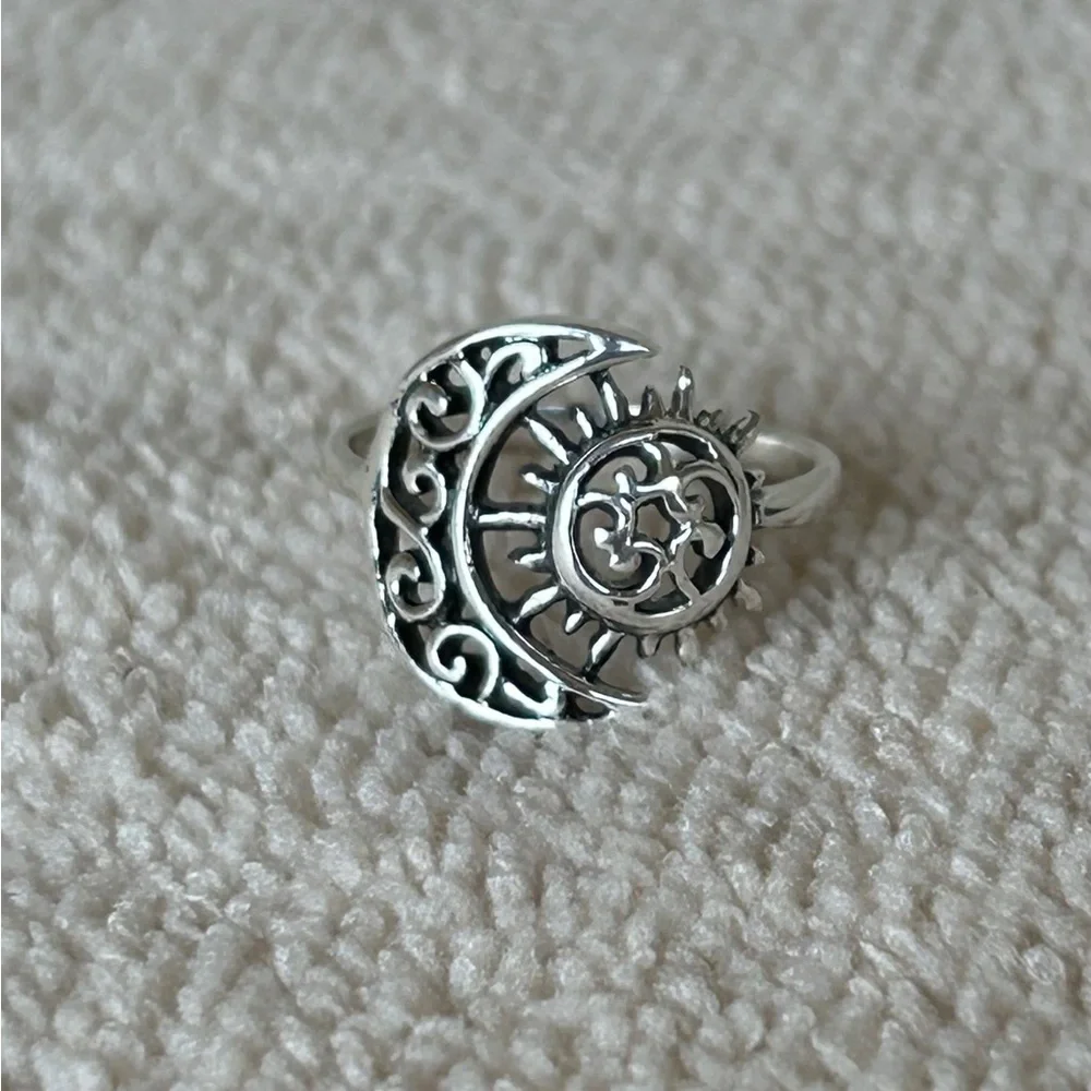925 Sterling Silver Hand-Crafted Sun and Moon Ring